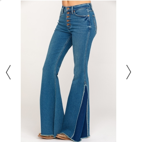 WRANGLER MODERN WOMEN'S HIGH RISE BUTTON FLARE JEA - Picture 4 of 12